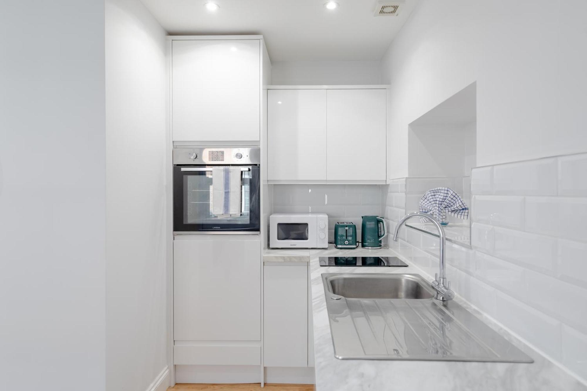 Hafh In Paddington - Double Studio 3 Лондон Екстериор снимка