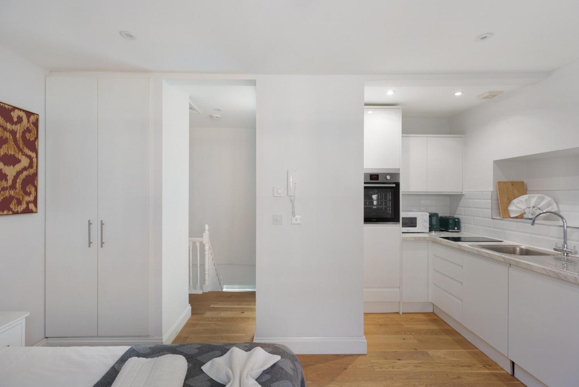 Hafh In Paddington - Double Studio 3 Лондон Екстериор снимка